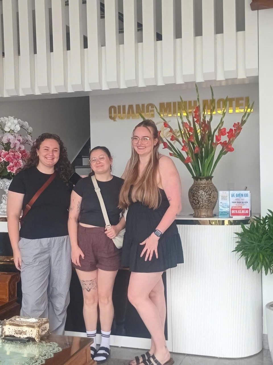 Quang Minh Hotel Ðố Sơn Kültér fotó